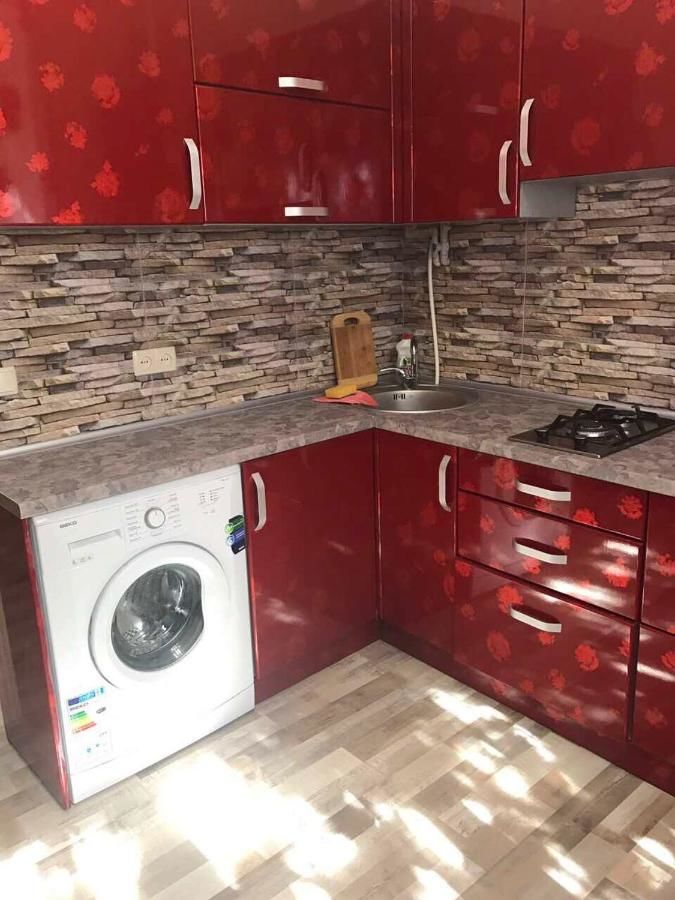 Апартаменты Red Apartment 2019 Very Centre Херсон-4