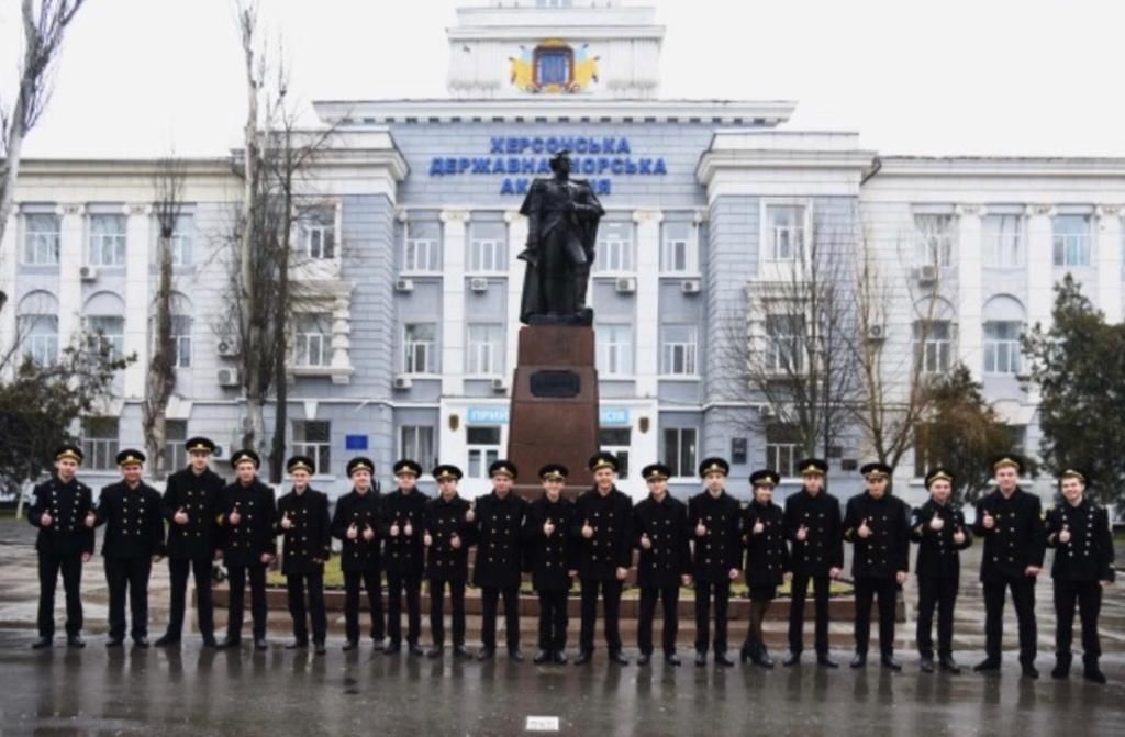 Апартаменты Red Apartment 2019 Very Centre Херсон-46